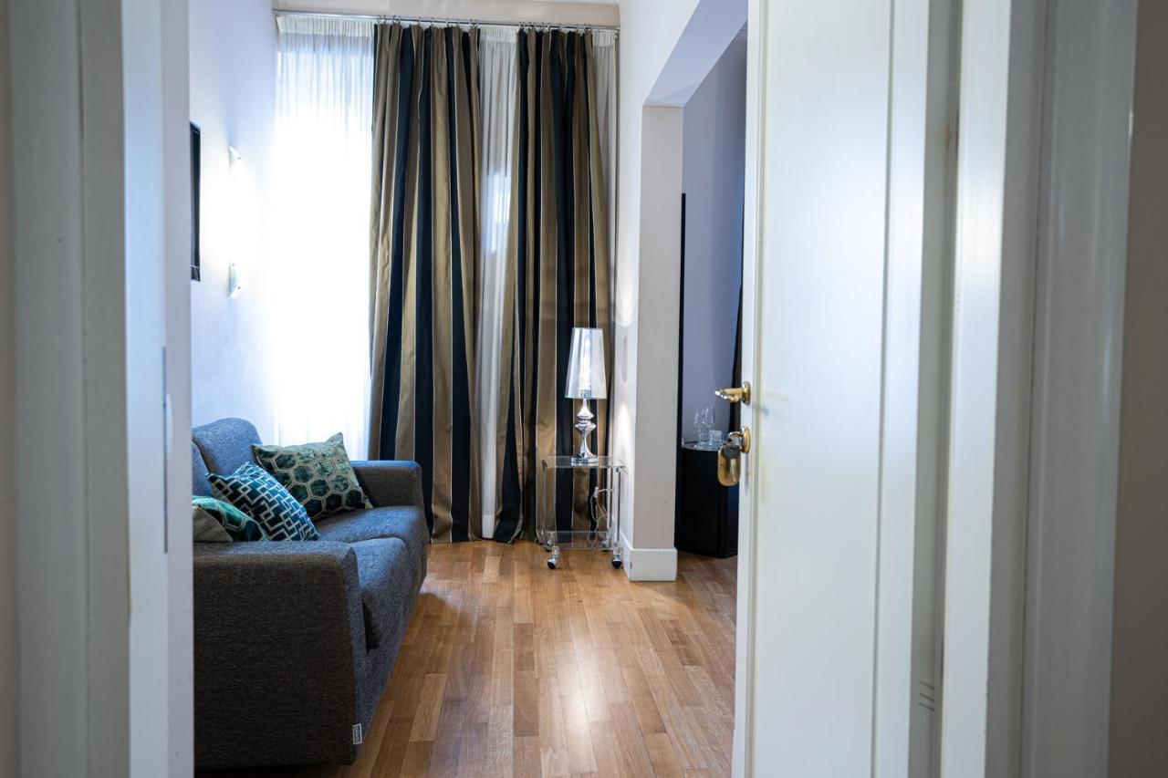 Cardilli Luxury Rooms Roma Eksteriør bilde