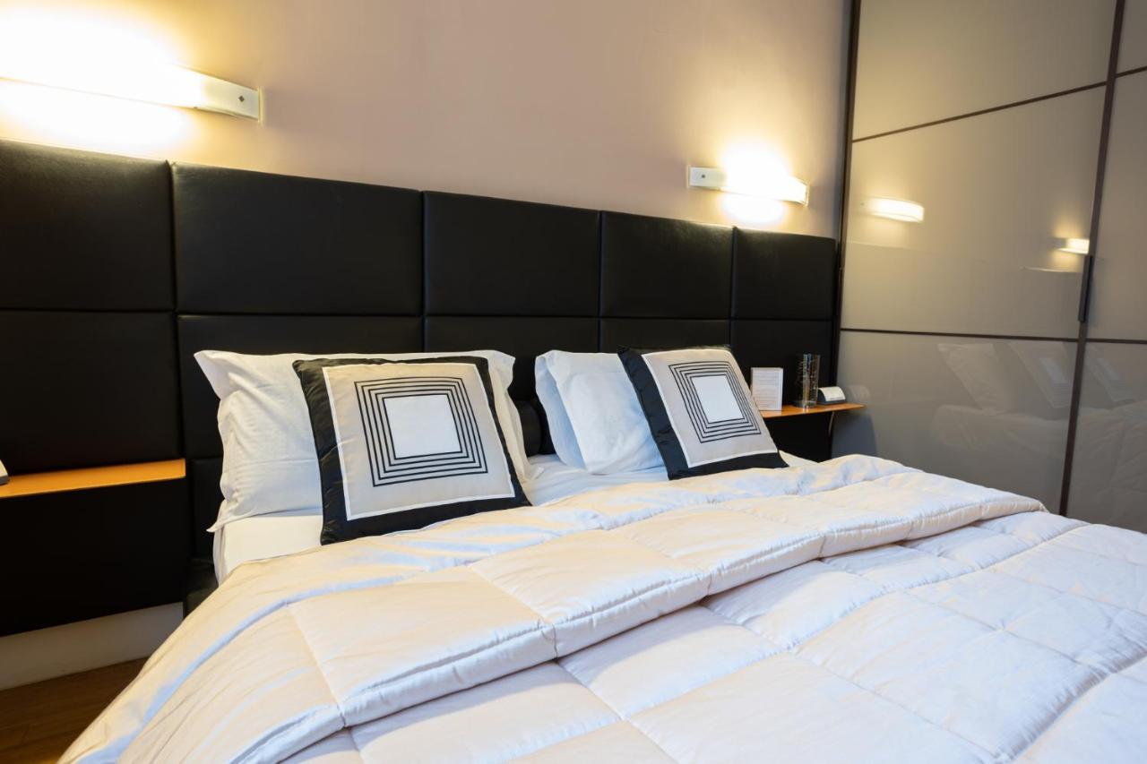 Cardilli Luxury Rooms Roma Eksteriør bilde