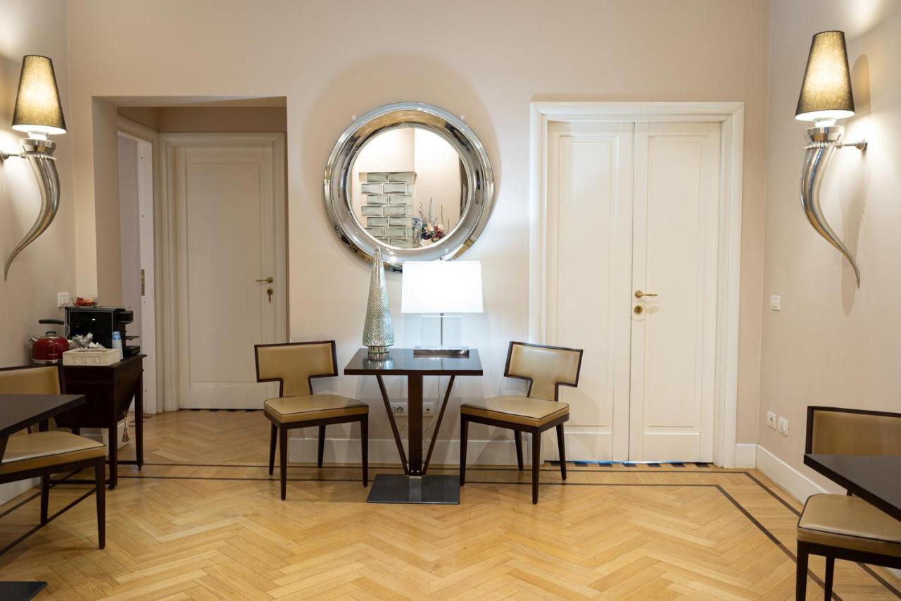 Cardilli Luxury Rooms Roma Eksteriør bilde